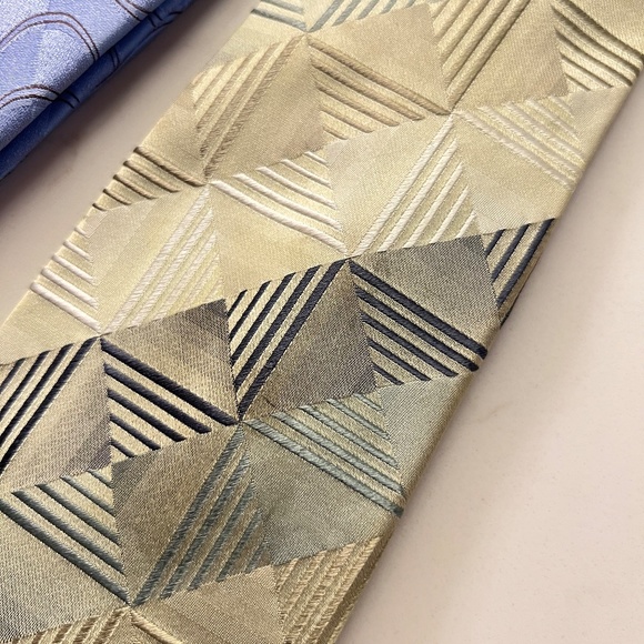 Lot of 3 Silk Ties - Picture 11 of 16